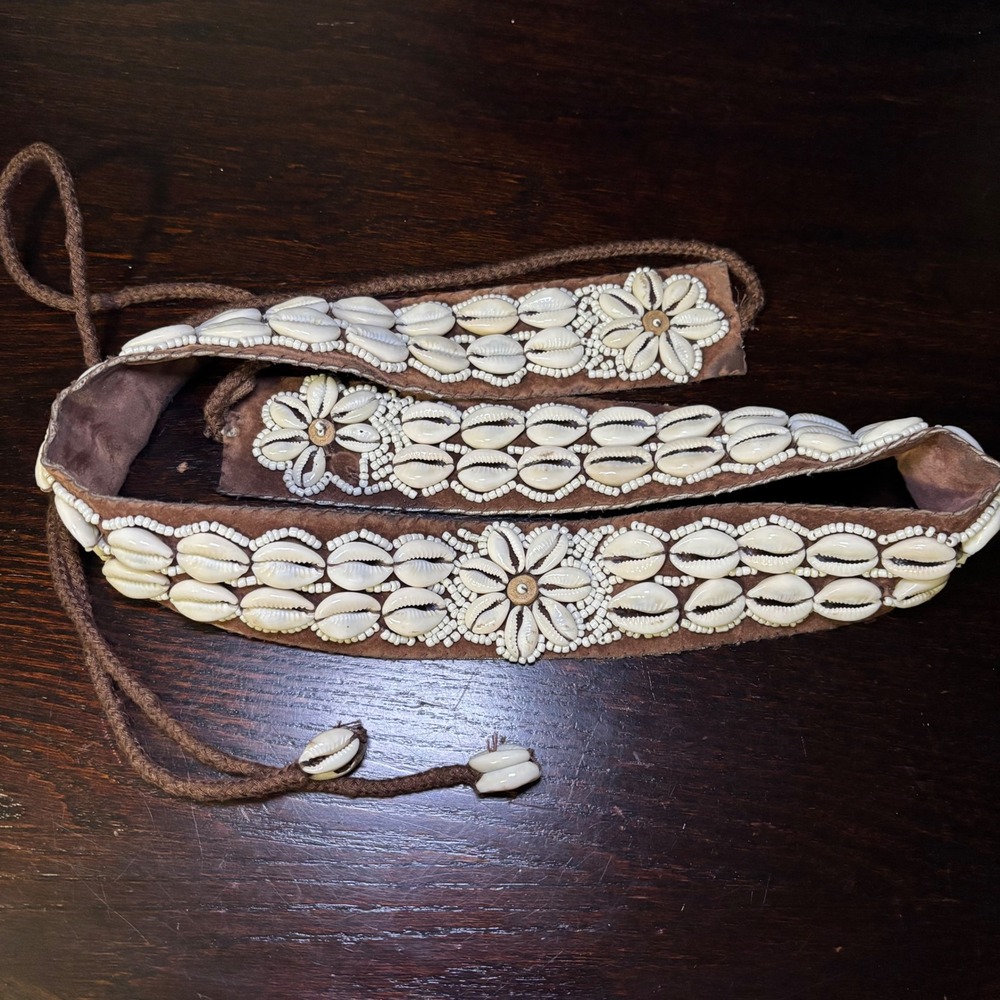 Vintage Cowrie Shell Beaded Suede Tie Belt Brown Boho Festival Accessory Beach